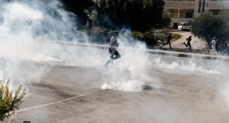 Israeli fire kills 9 as Palestinians rally for Gaza