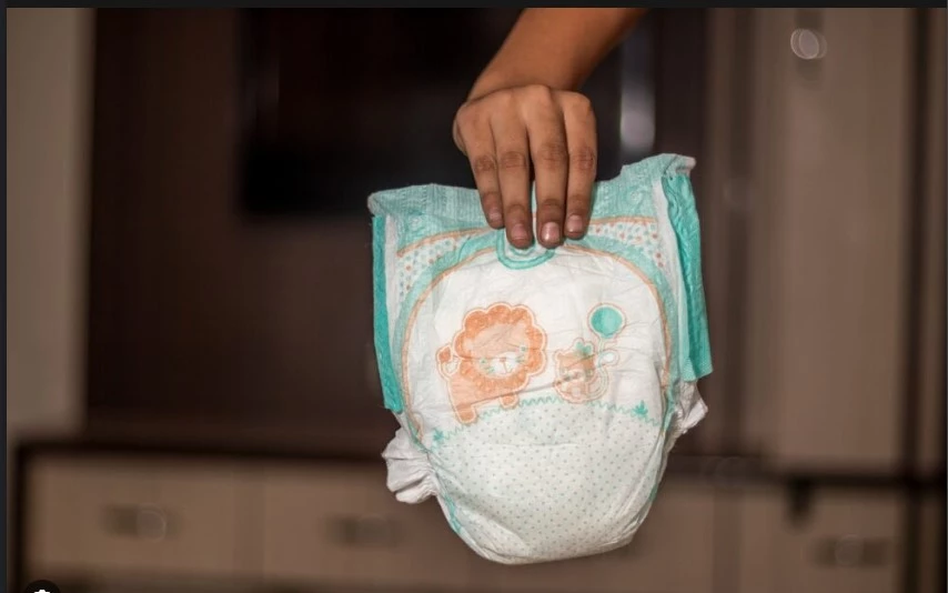Panama-Florida flight makes U-turn but suspicious bomb package was disposable diaper