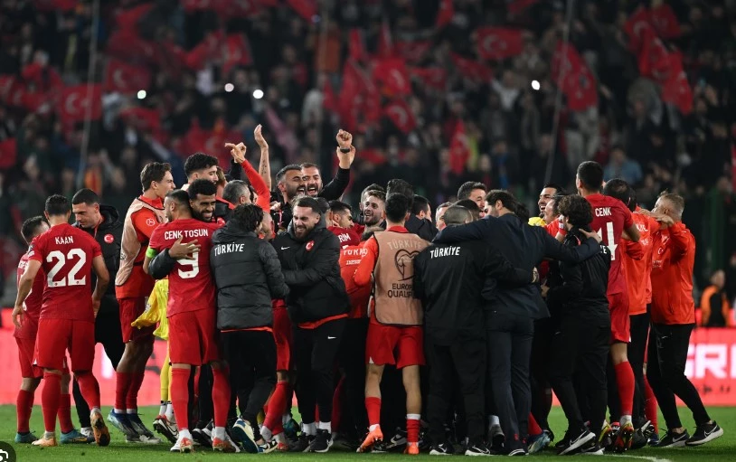 Turkey, Spain and Scotland lock up Euro 2024 spots