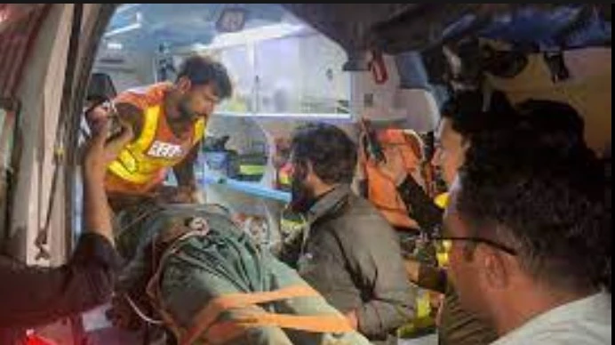 Seminary student killed, nine injured in Khuzdar grenade blast