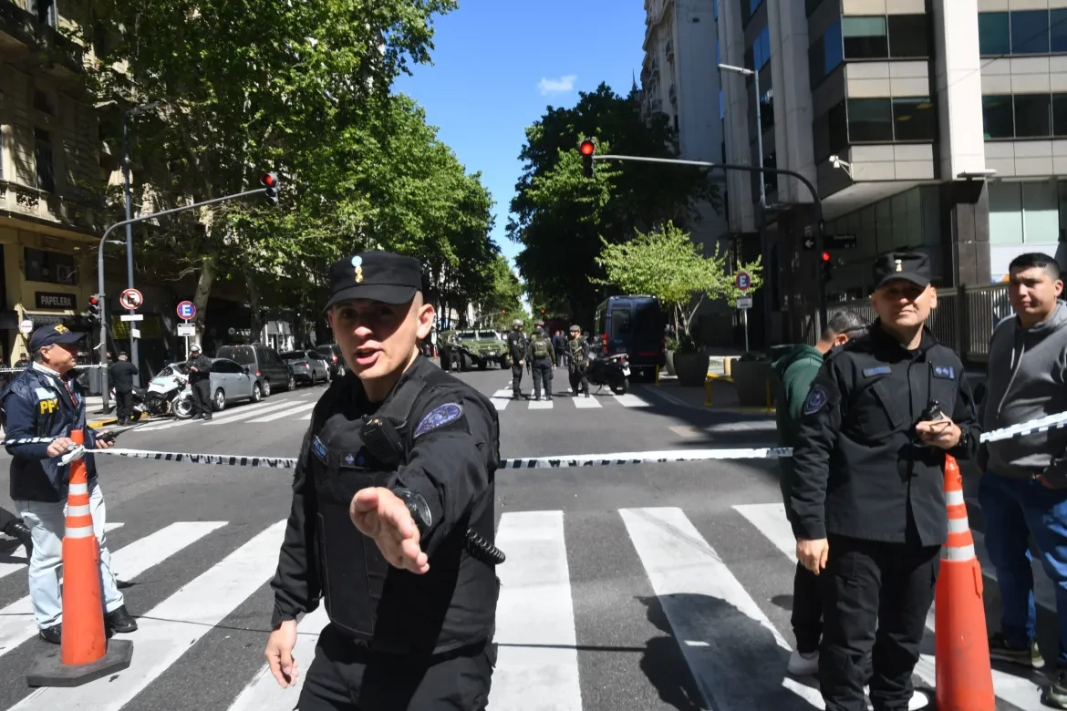 Bomb threats at Israeli, US embassies in Buenos Aires