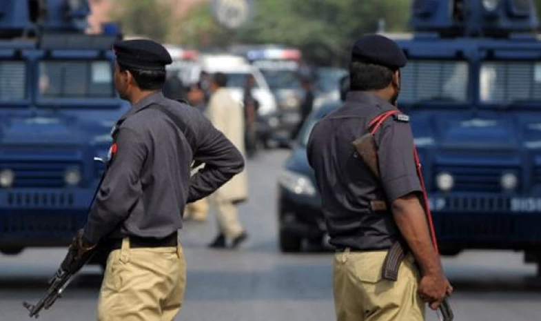 Three Shikarpur cops suspended for facilitating dacoits
