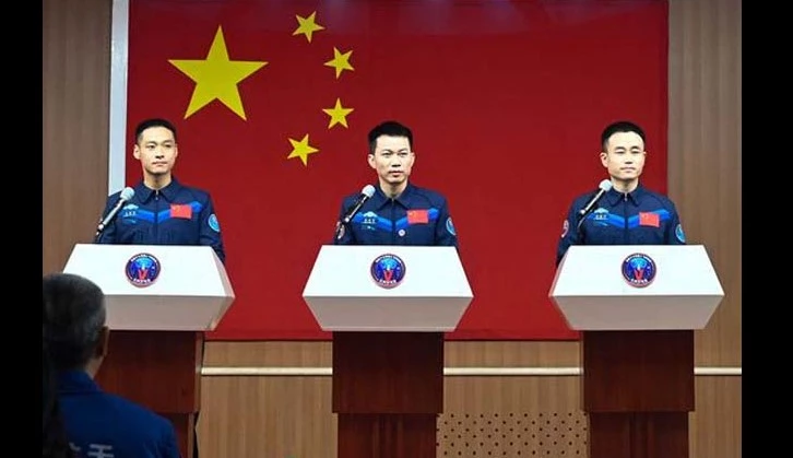 China to send youngest-ever crew to space station