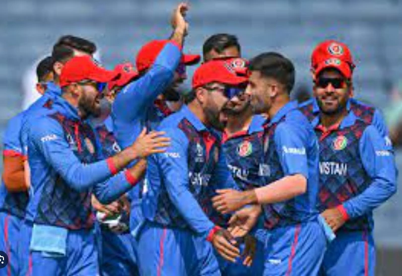 Afghanistan bowl against Sri Lanka in World Cup match