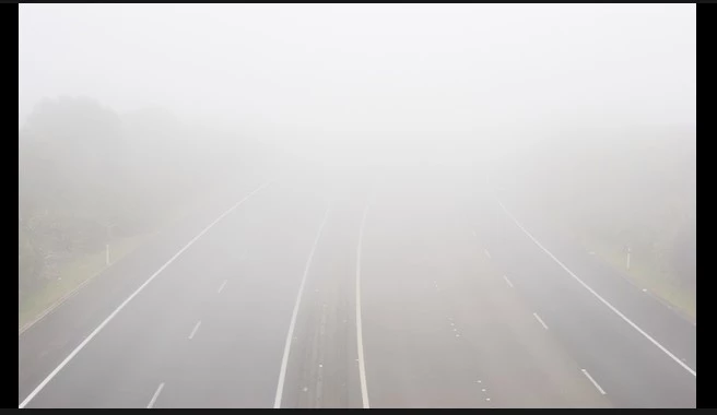 Lahore Motorway shut down due to fog, smog