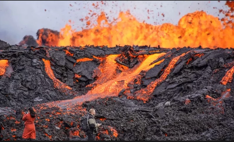 Icelandic volcano could destroy town of Grindavik