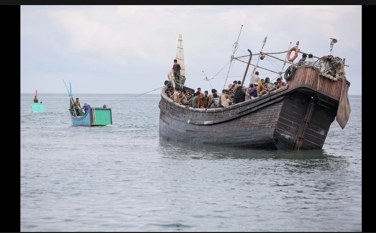 About 250 Rohingya refugees in Indonesia sent back to sea