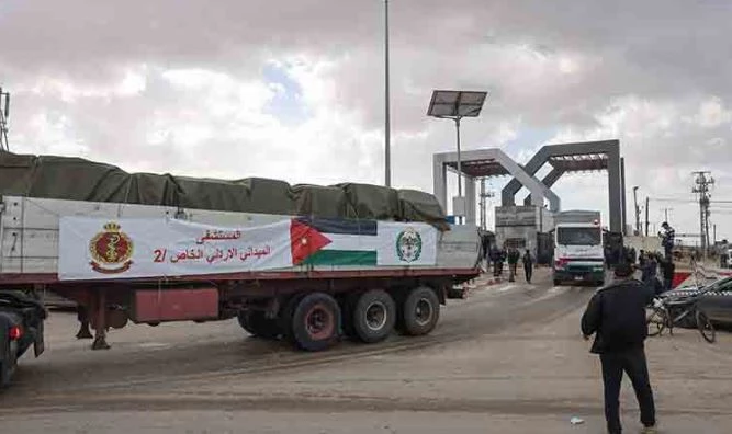First field hospital enters Gaza since war began