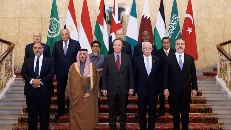 UK hosts Arab ministers as 'crucial' hostage deal struck