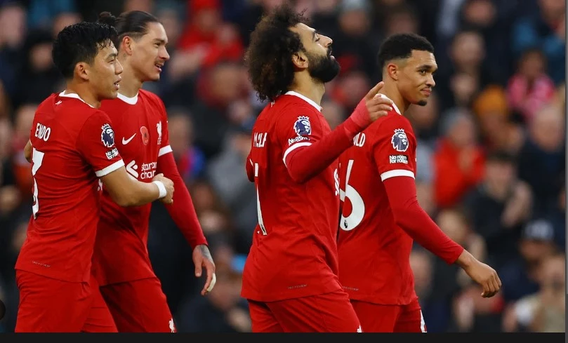 New-look Liverpool face acid test of title credentials at Man City