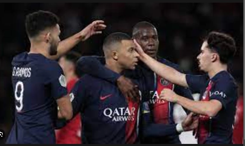 Five-star PSG rout Monaco ahead of Newcastle clash
