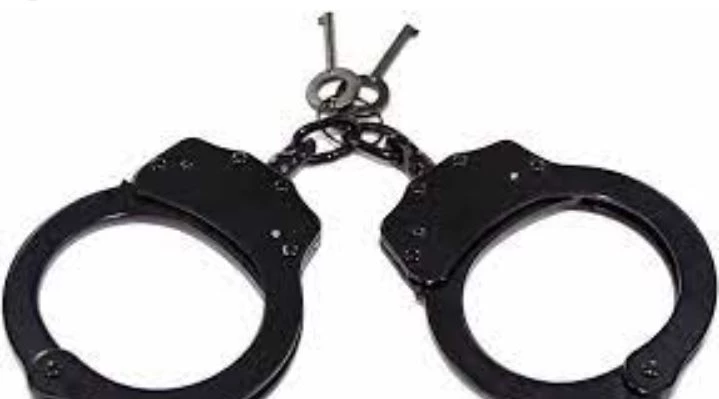 Ukraine arrests 'collaborator' who denounced father to Russians