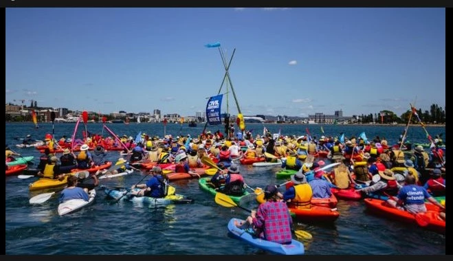 Police arrest 109 climate protesters at Australian coal port