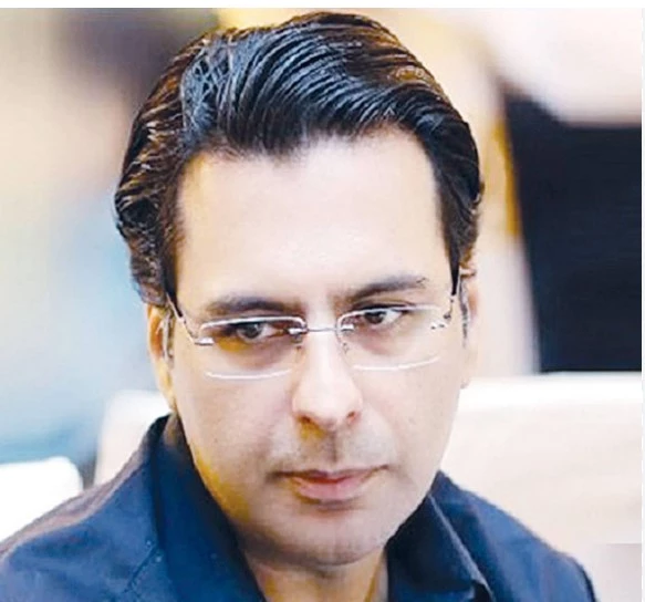 Notices pasted in Lahore declaring Moonis Elahi a ‘proclaimed offender’