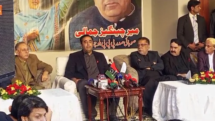 Bilawal asks Nawaz to strive to earn ‘respect for vote’ than disrespecting it