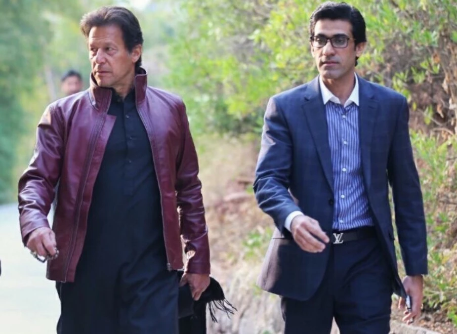 Awn Chaudhry lays bareKhan’s claims of not seeing Bushra before marriage