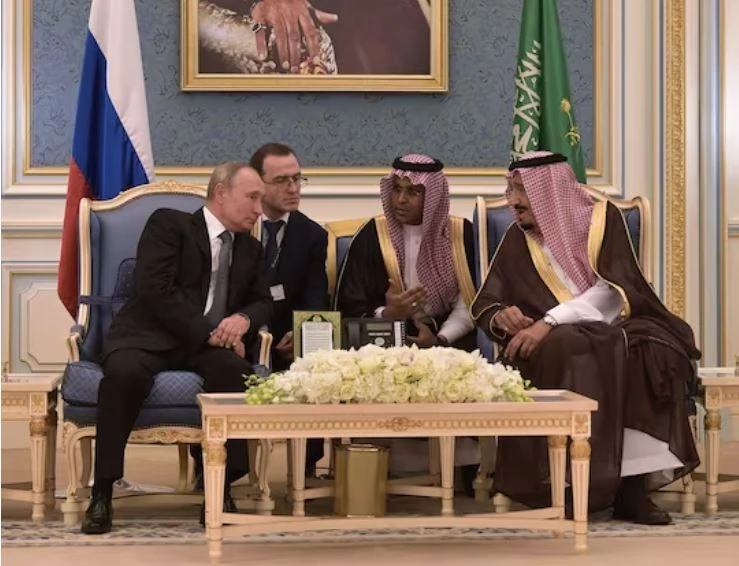Putin visits Saudi Arabia, UAE on Middle East tour