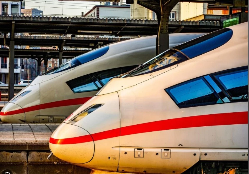 US sets 2028 as target for first high-speed train