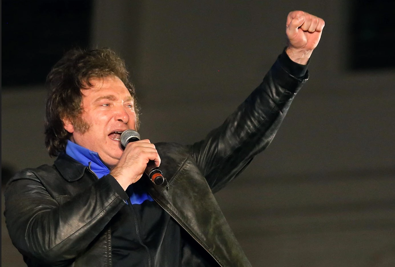 Milei takes office as Argentina braces for economic reforms