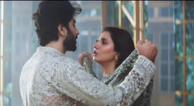 Mahira Khan and male model's romantic video goes viral on Internet