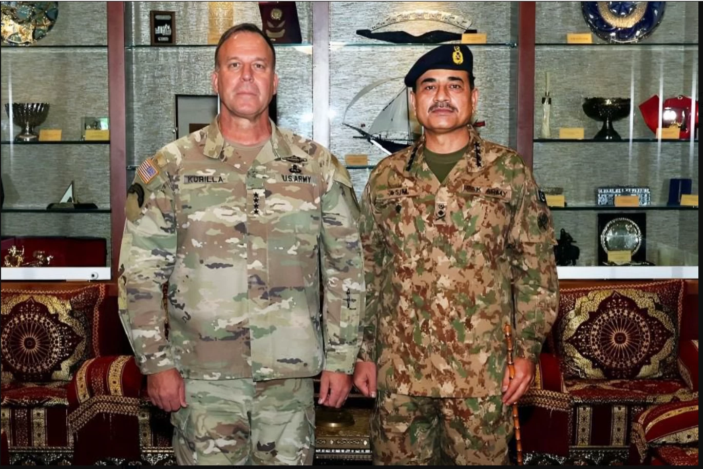 COAS, US Centcom chief take up cooperation on security issues