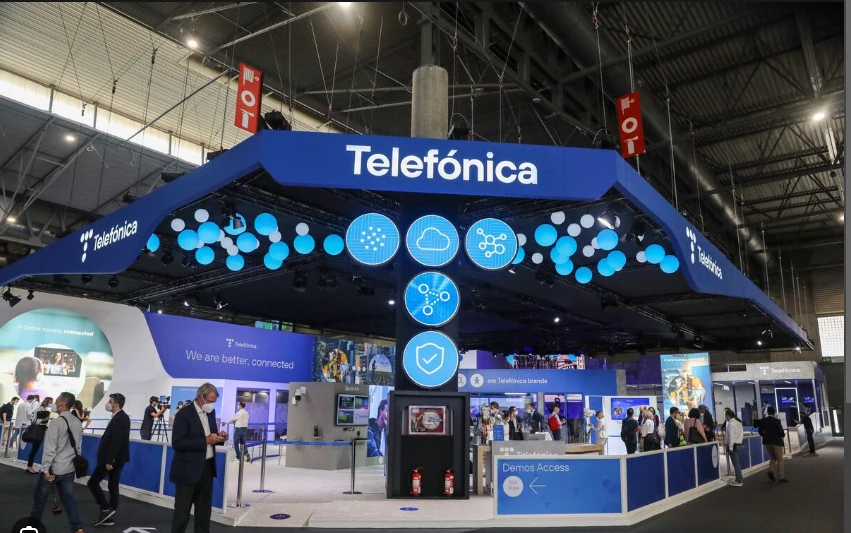 Spain takes 10% of Telefonica following Saudi stake