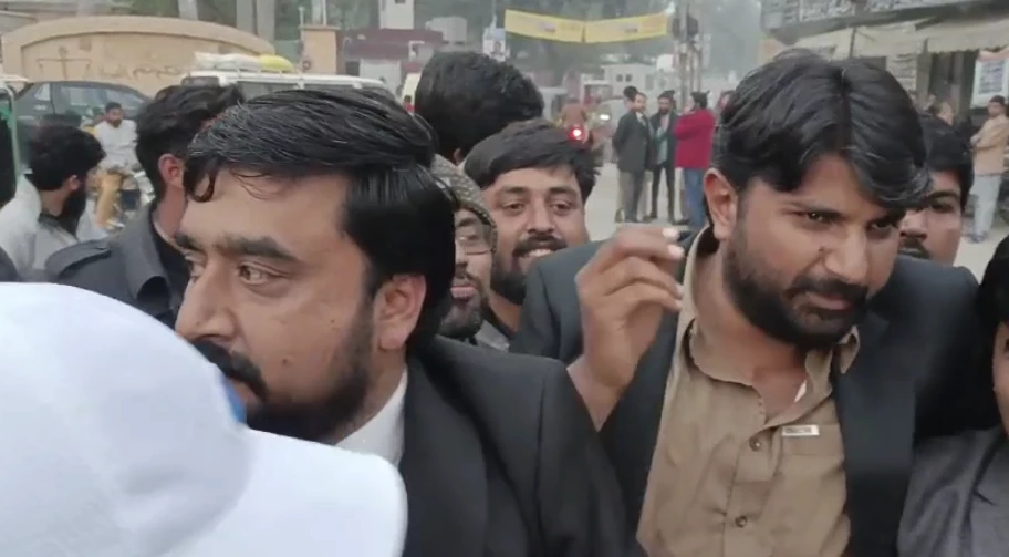 PTI candidate arrested and freed amid lawyers' protest