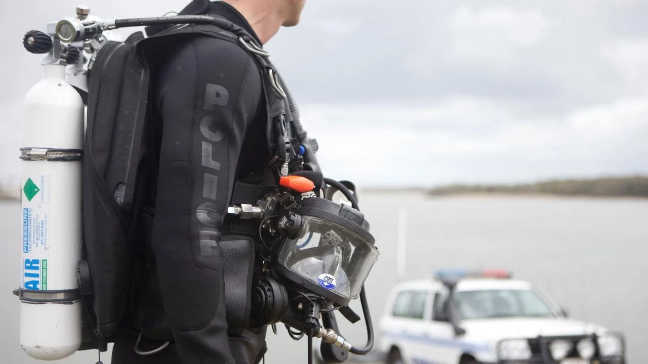 Austria detains suspected Islamists amid security fears