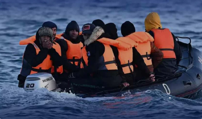 Nearly 30,000 migrants crossed Channel to UK last year