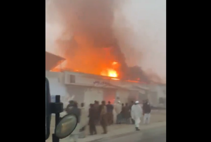 Fire erupts at timber godown in Islamabad