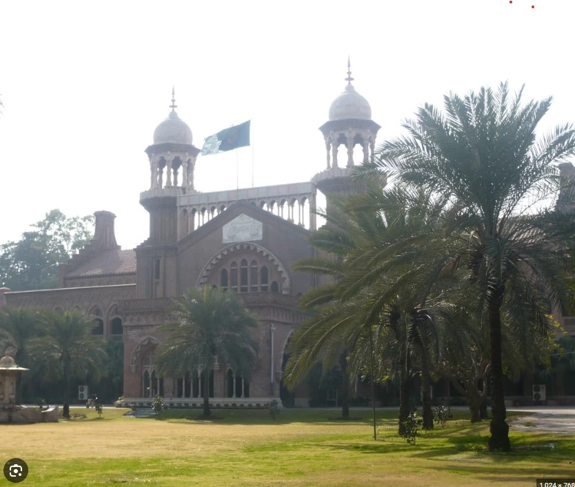LHC throws out PTI’s plea in election symbol case