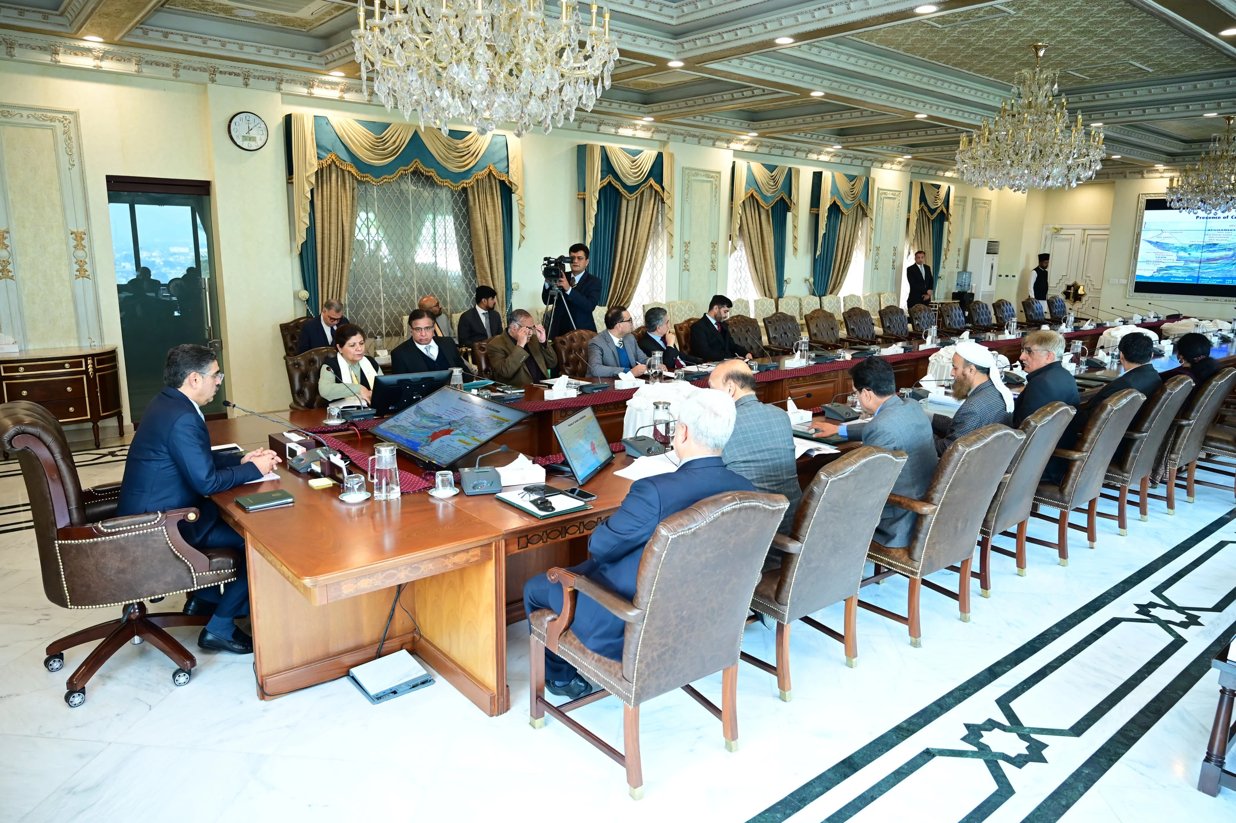 Caretaker PM directs expediting efforts to control smuggling