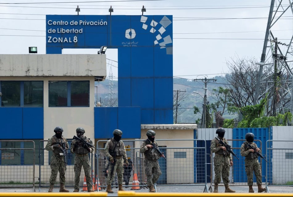 41 hostage prison workers freed in Ecuador, 136 still captive