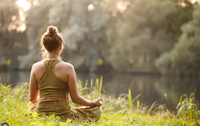 Meditation, yoga or exercise can bring you back into shape, stars tell folks