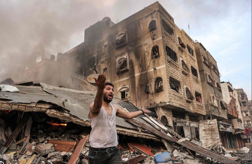 Families urge hostage deal as Israel bombards Khan Yunis