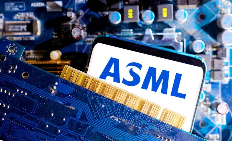 'Positive signs' for chip world as ASML profits soar