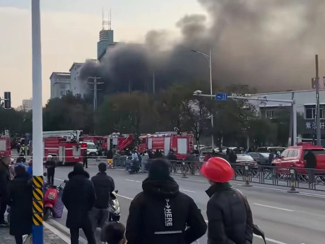 At least 39 dead in central China fire
