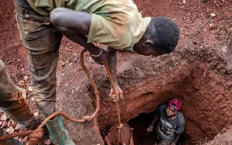 More than 70 dead after Mali gold mine collapse