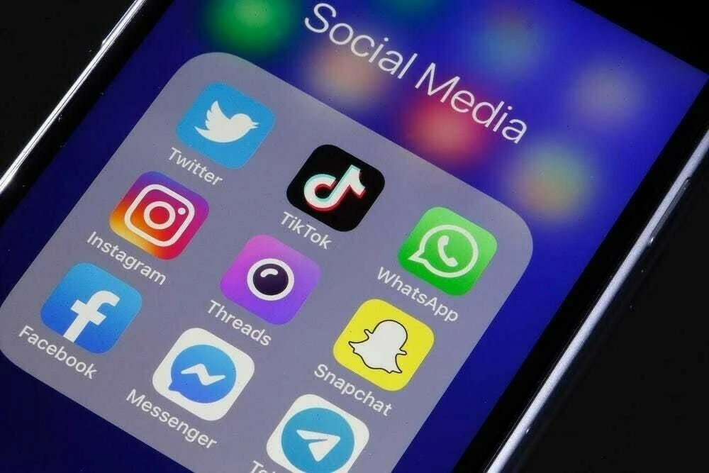 Sri Lanka passes tough social media law