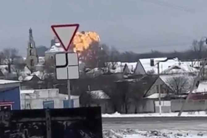 Russia opens 'terrorism' probe into military plane crash