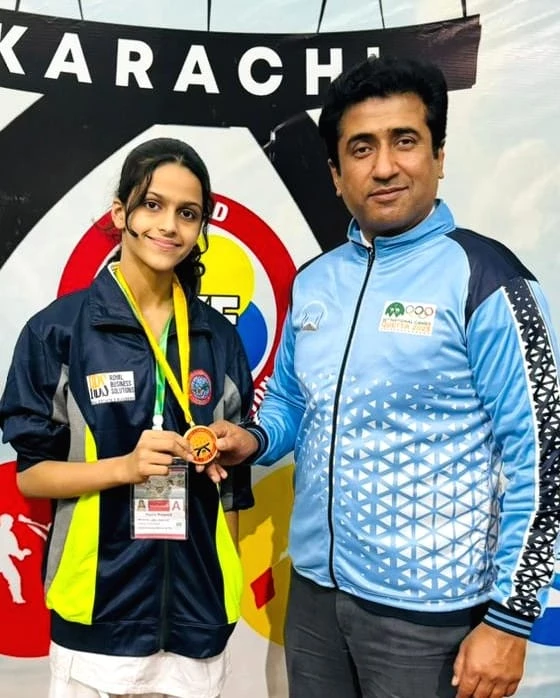 Islamabad's Hania Naqeeb wins gold medal at Cadet National Karate Championship