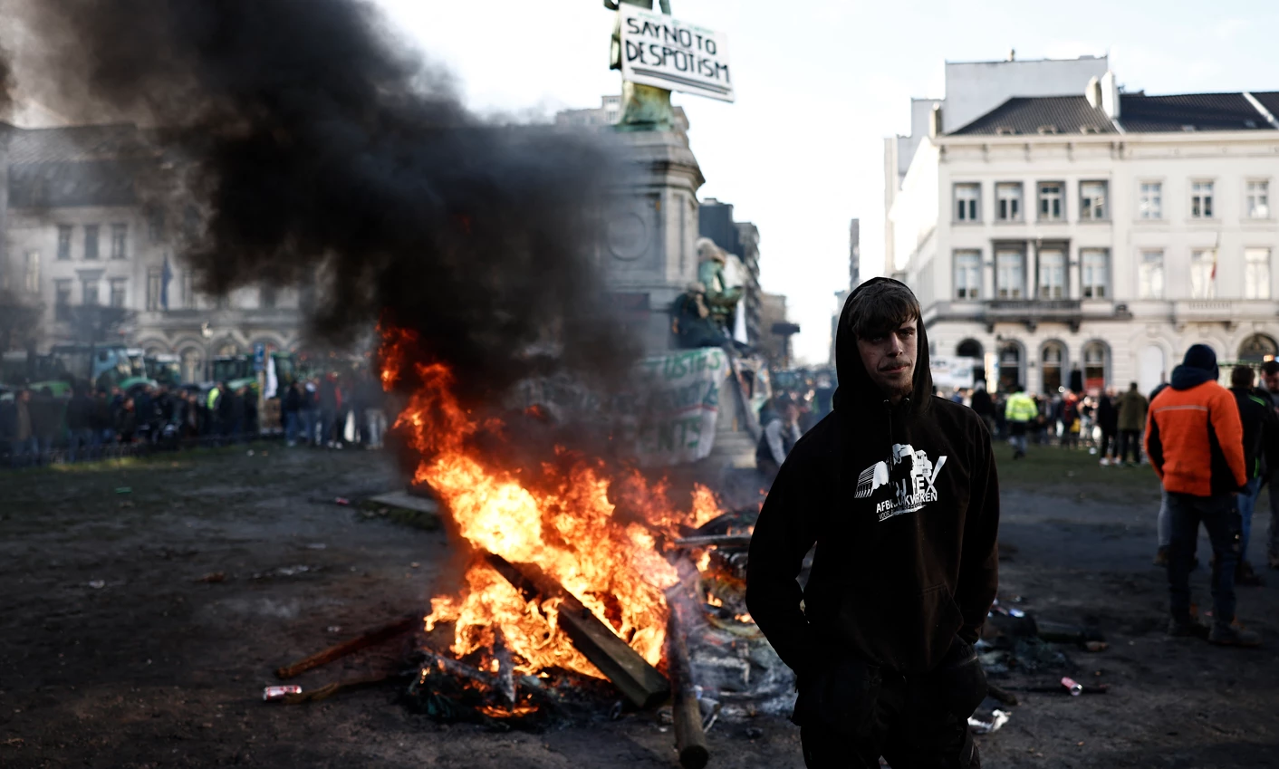 European farmers take protest over threat of competition from American agri-food importers to Brussels