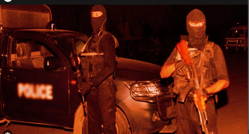 10 policemen martyred in DI Khan gun-and-grenade attack