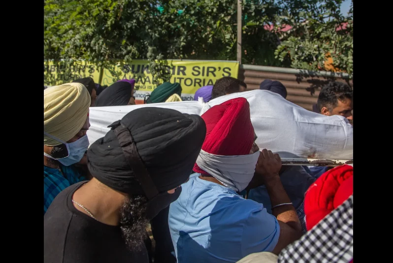 Two Sikh workers shot dead in Occupied Kashmir