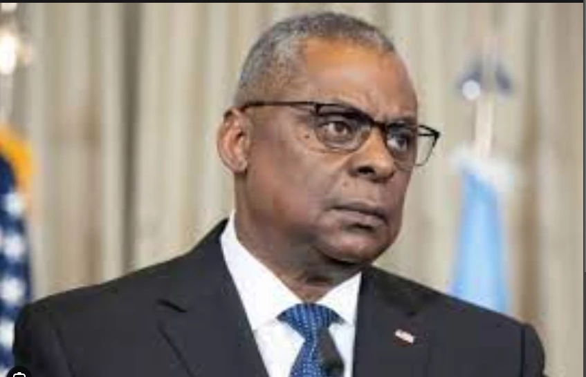 US defence chief released from hospital