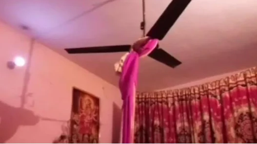 Housewife commits suicide by hanging herself in Rawalpindi