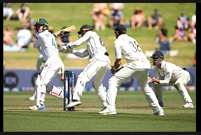 South Africa all out 235, New Zealand need 267 to win 2nd Test