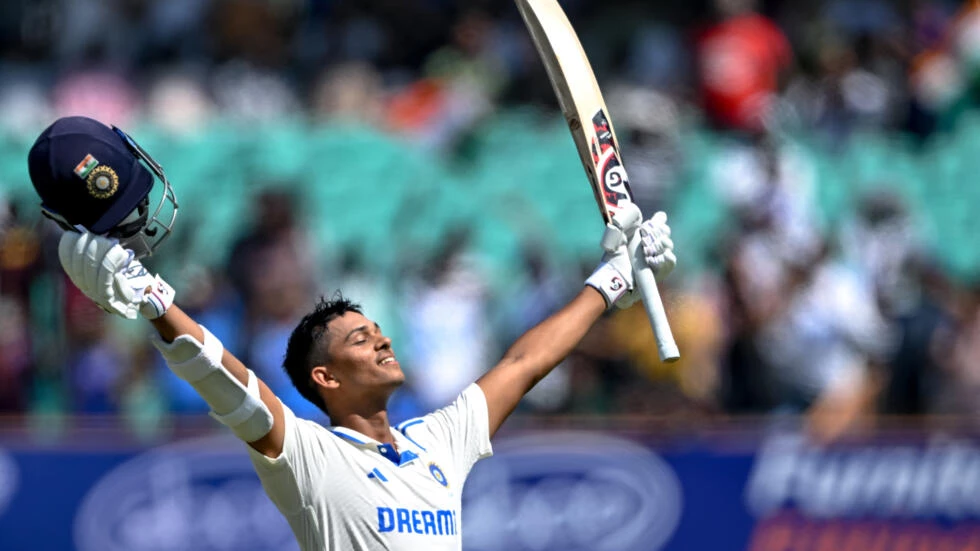 India crush England with record win to lead Test series 2-1