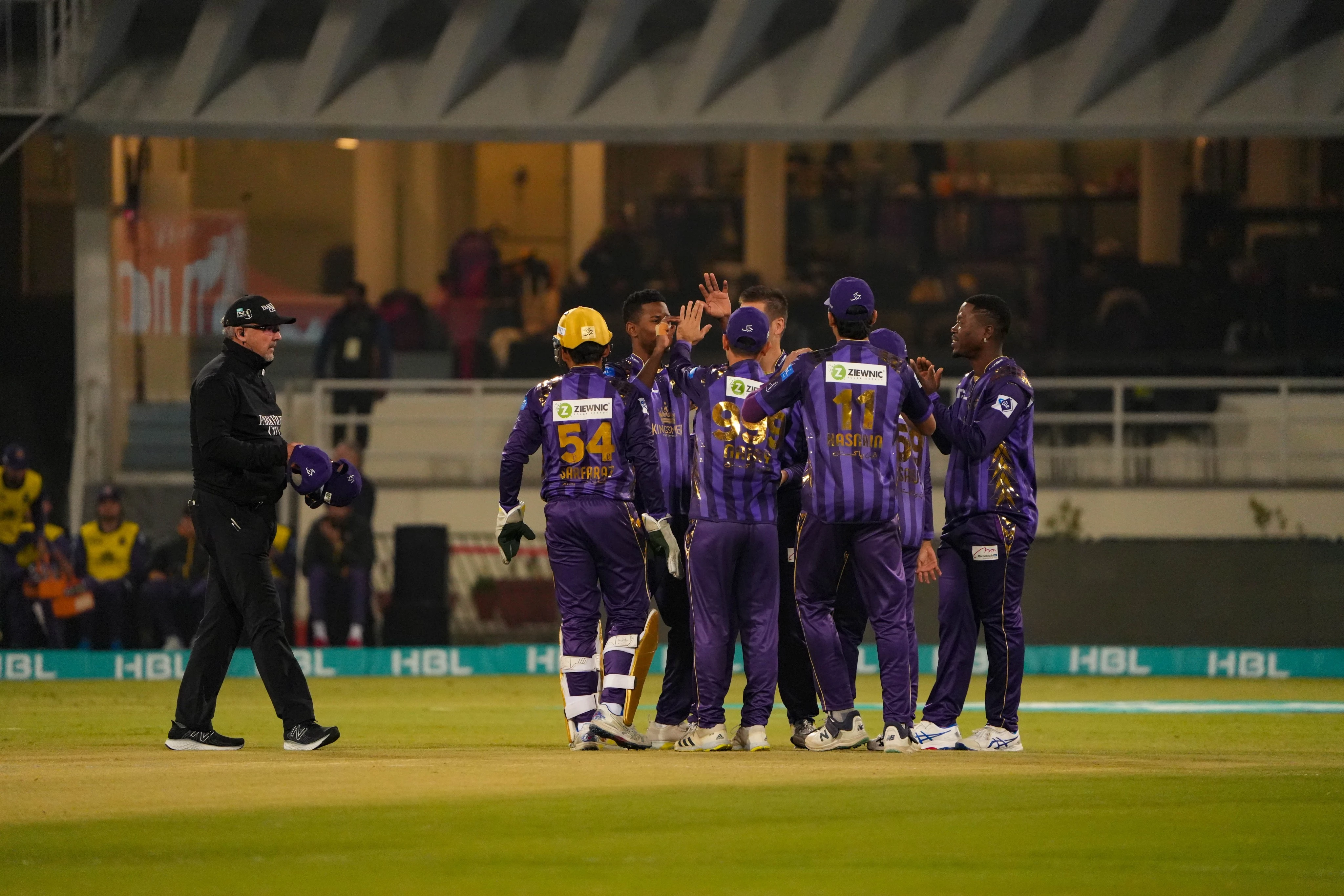 Quetta beat Islamabad by three wickets