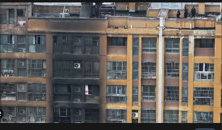 15 killed in fire in east China's Nanjing